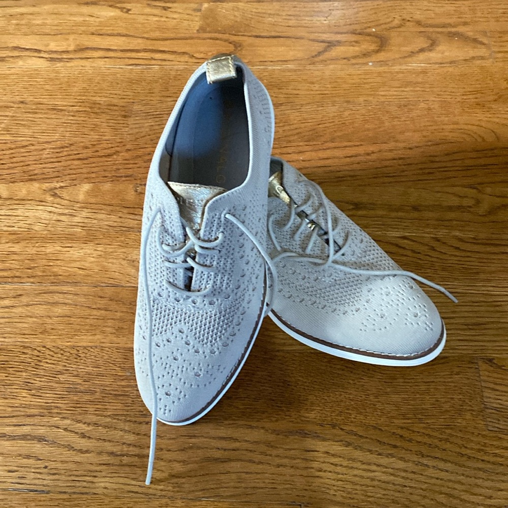 Tan dress tennis shoes